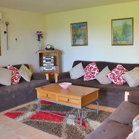 Stunning In Saint-pierre-sur-orth Holiday home